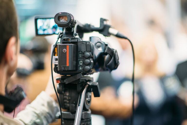 Read more about the article A Step-by-Step Guide to Creating a Winning Video Marketing Strategy